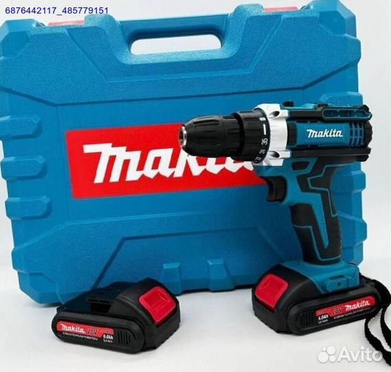 Шуруповерт с набором инструментов