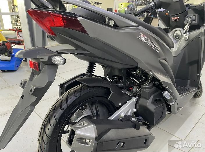 Скутер X-motors Inferno - 200cc - Honda Click