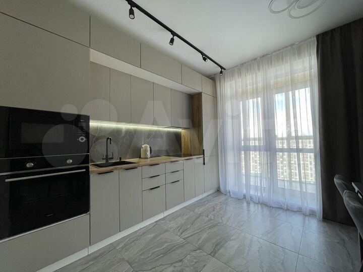 2-к. квартира, 70 м², 15/22 эт.