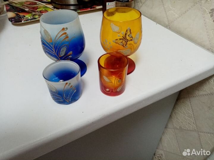 Набор бокалов и рюмок