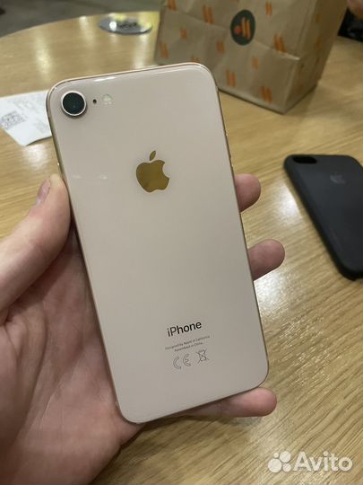 iPhone 8, 64 ГБ