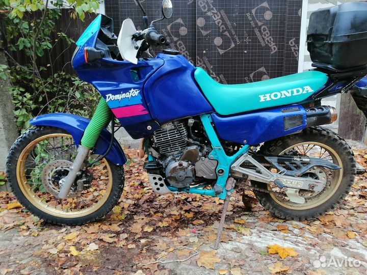 Мотоцикл Honda dominator 650