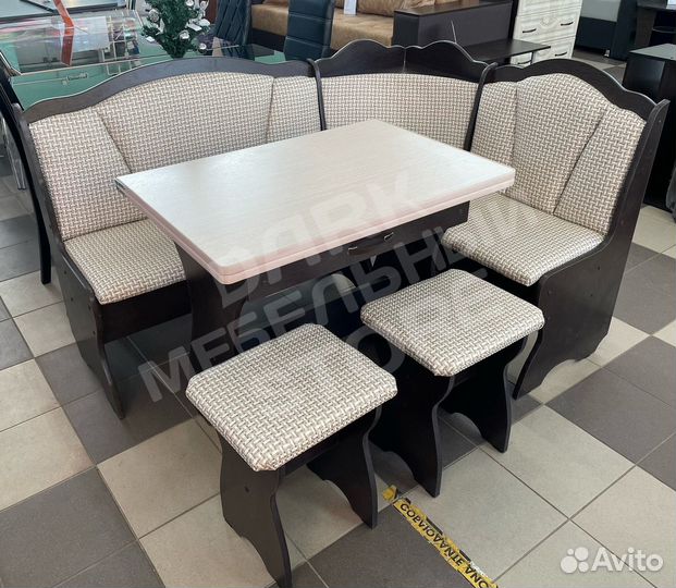 Уголок кухонный