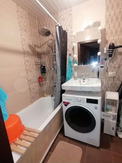 2-к. квартира, 56 м², 1/5 эт.