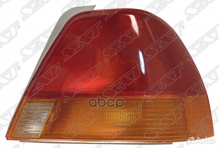 Фонарь задний toyota sprinter 95-97 RH ST-12-41