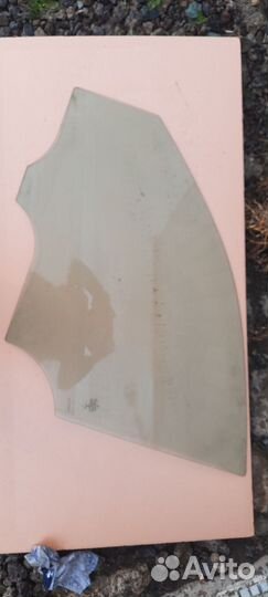 Стекло боковое мерседес-бенц GLC220 matic