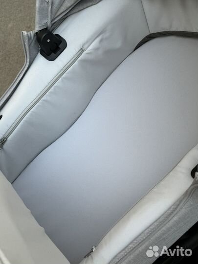 Коляска 2 в 1 stokke trailz