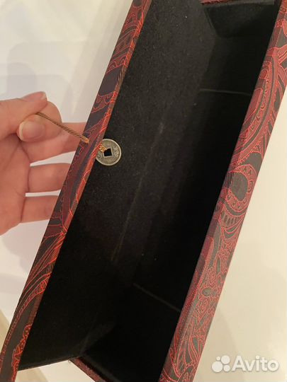 Коробка подарочная