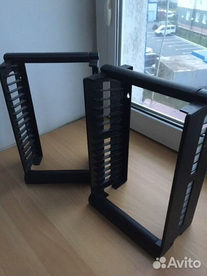 Подставка для дисков