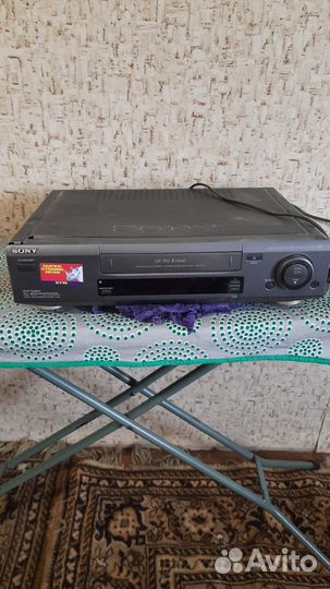 Видеомагнитофон