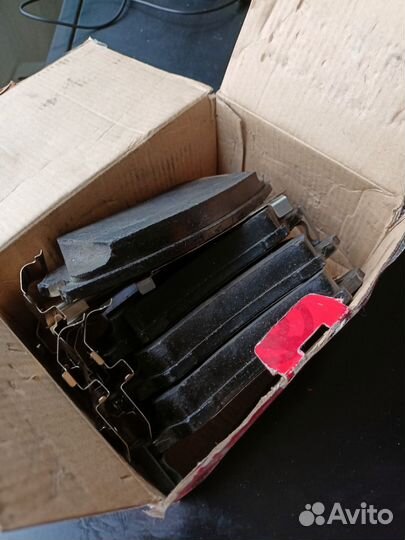 Колодки передние TRW gdb1783 на опель