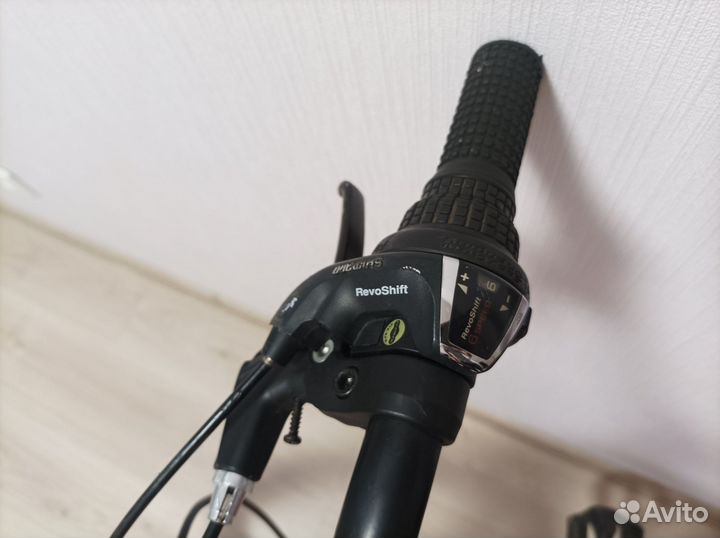 Велосипед на 6-9 лет