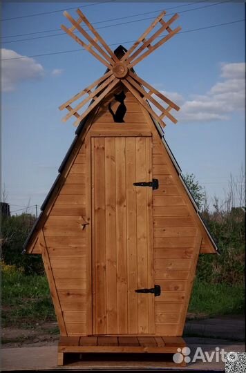 Уличный туалет с установкой