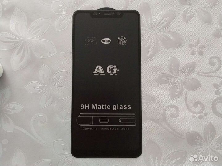 Защитное стекло на Xiaomi Note 6 Pro