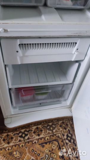 Холодильник бу indesit