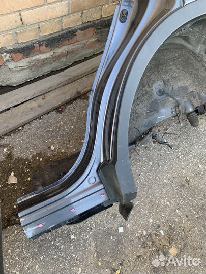 Четверть задняя левая Toyota Rav 4 40