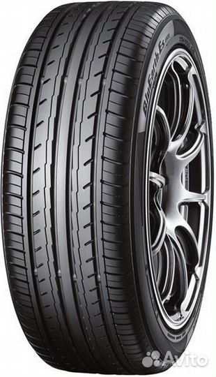 Yokohama Bluearth ES32 215/55 R16