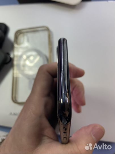 iPhone X, 64 ГБ
