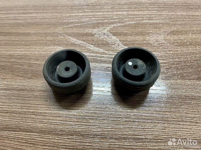 Подушки крепления радиатора Honda Civic 8