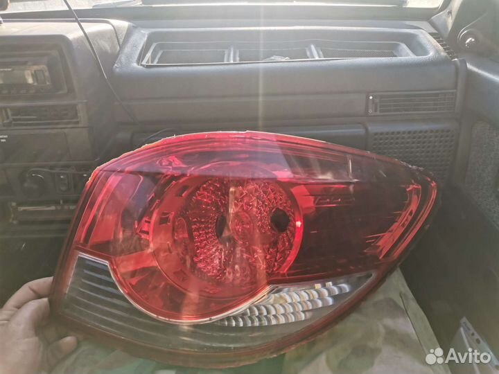 Продам задний правый фонарь от Шевроле cruze