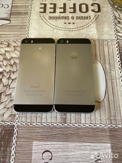 Телефон iPhone 5