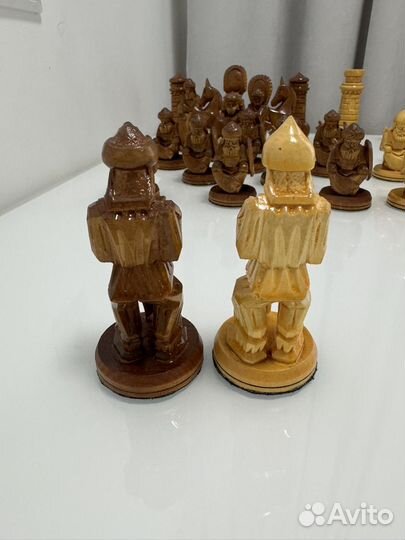 Шахматные фигуры ручной работы