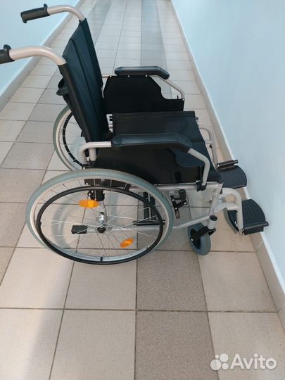 Коляска инвалидная