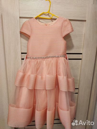 Платье на праздник,выпускной в детсад 116 рост