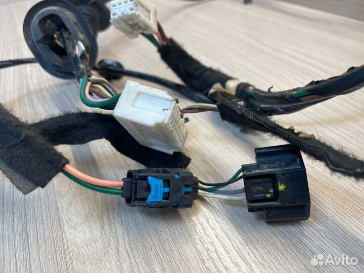 Проводка двери передняя правая LADA X-Ray