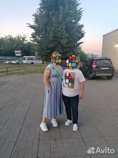 Вечернее платье