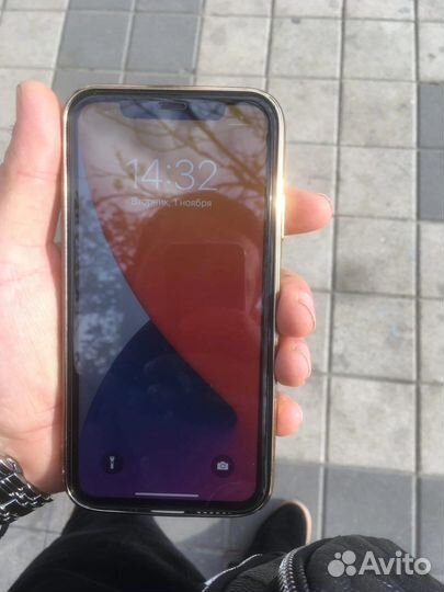 iPhone 11