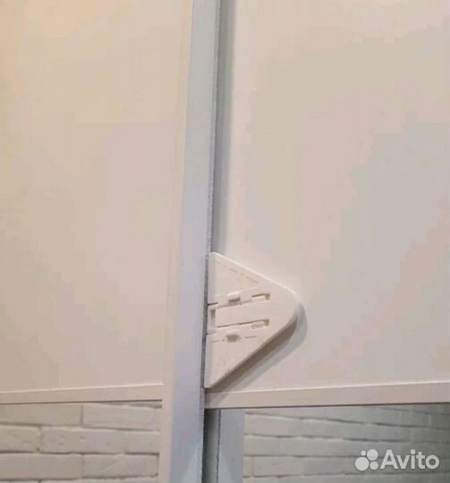 Блокираторы для мебели и окон