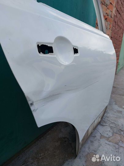 Дверь Nissan qashqai правая задняя