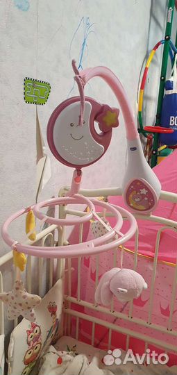 Мобиль в кроватку музыкальный