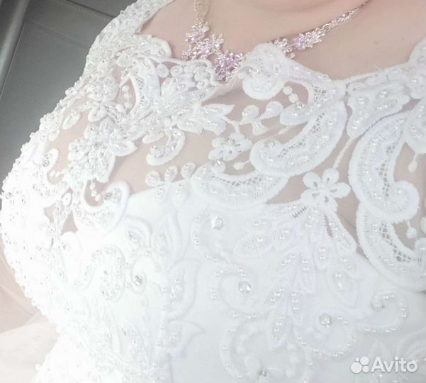 Платье свадебное