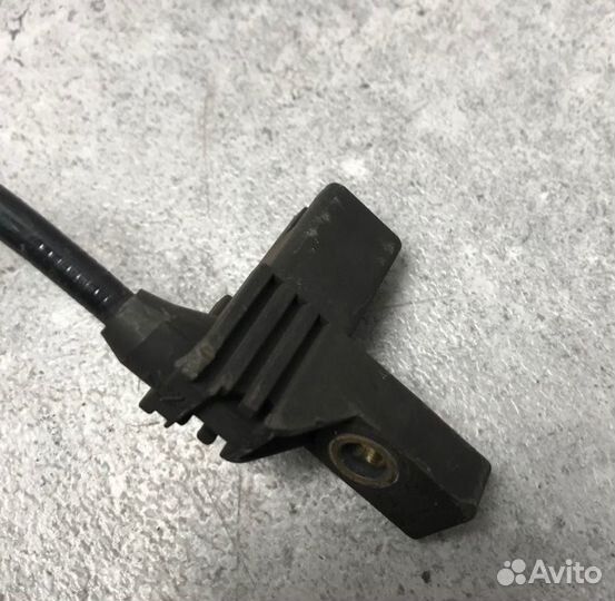 Датчик износа колодок передний Mercedes-Benz