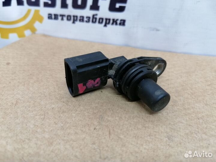 Датчик положения распредвала Volkswagen Polo 9N 20