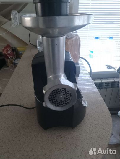 Мясорубка электрическая бу