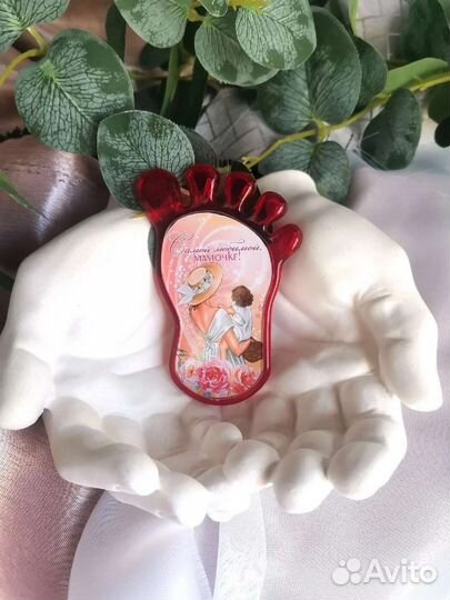 Магниты ножка на день матери