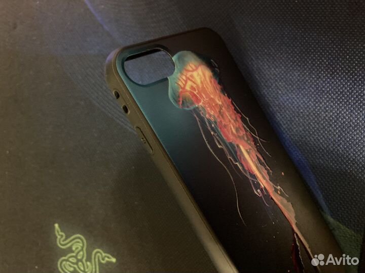 Чехол на iPhone SE 2020