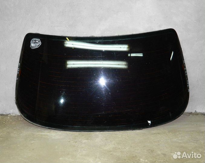 Стекло заднее Mazda 626 GE 92 г
