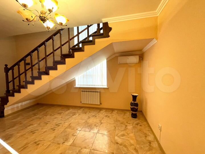 Дом 156,3 м² на участке 5 сот.