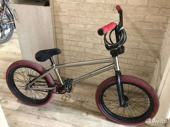 Трюковой велосипед BMX бу