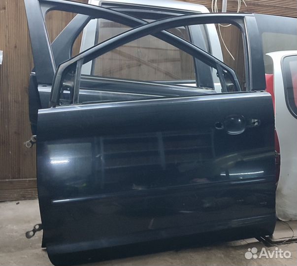 Двери на ford focus 2