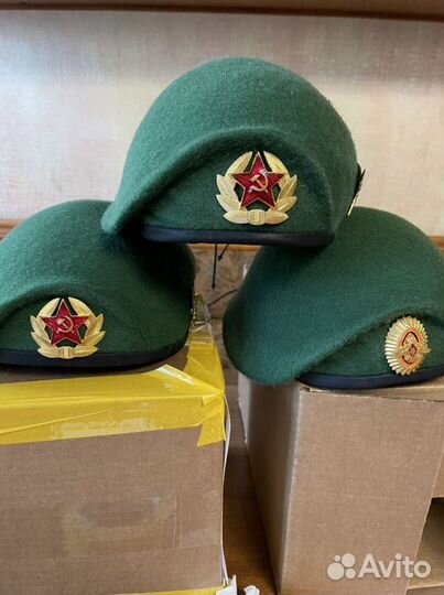 Берет пограничника, пв, отбитый пограничный укомпл