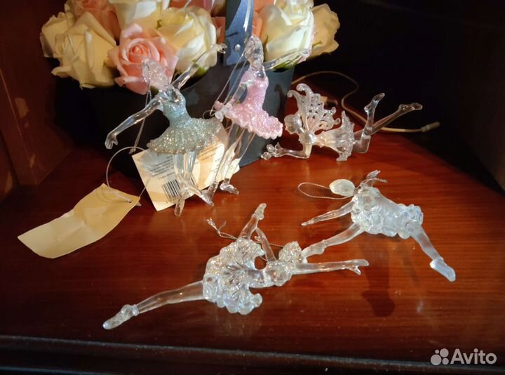 Украшения декоративные