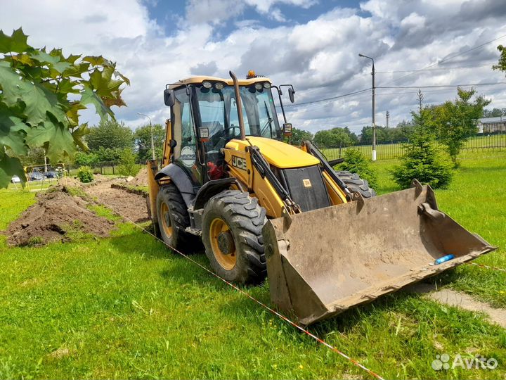 Экскаватор погрузчик JCB / Спецтехника