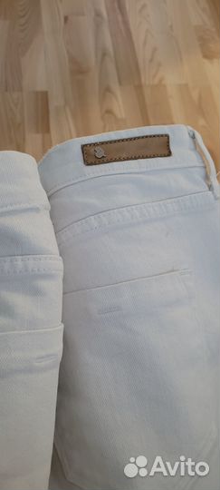Шорты белые. В отличном состоянии