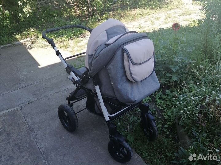 Детская коляска