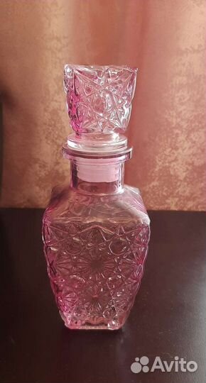 Графин стеклянный. Цветной. Новый